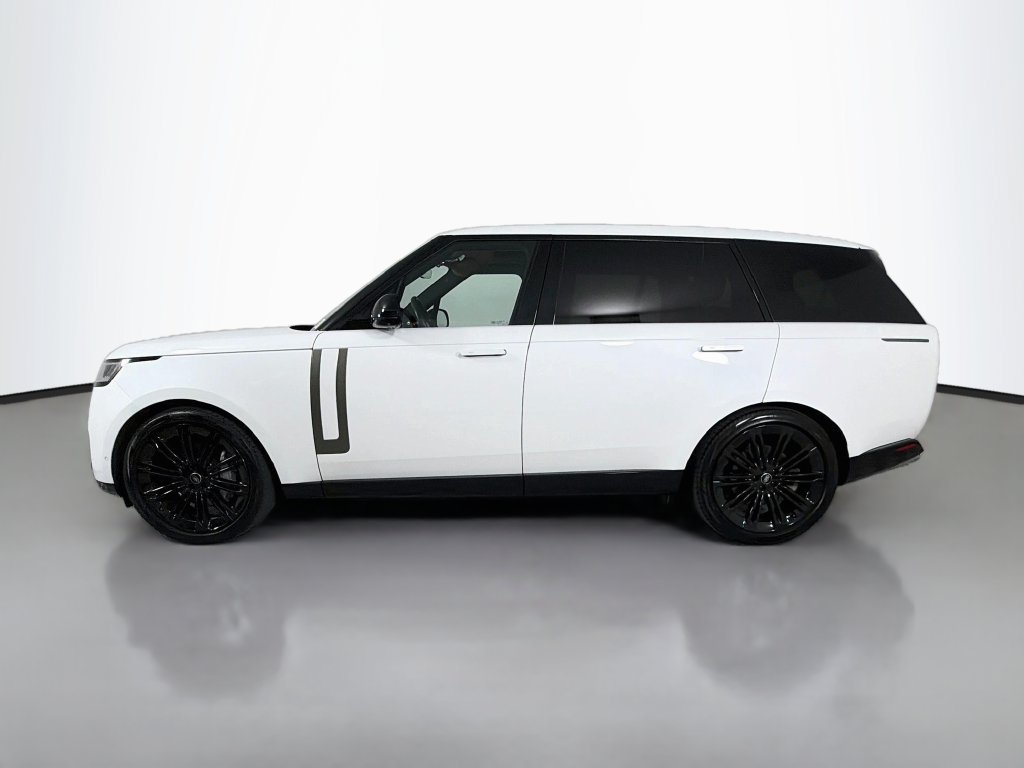 Used 2024 Land Rover Range Rover Long Wheelbase SE AWD/4WD image 8