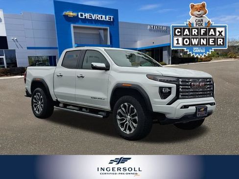 Used 2023 GMC Canyon Denali AWD/4WD image 1