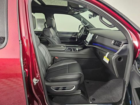 New 2026 Jeep Grand Wagoneer Summit image 41