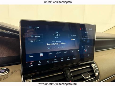 Certified 2024 Lincoln Navigator L Reserve AWD/4WD image 41