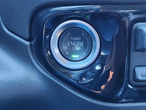 Used 2025 GMC Sierra 1500 Elevation w/ Preferred Package image 23