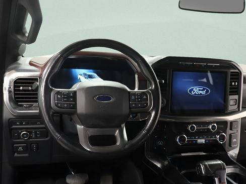 Used 2021 Ford F150 Lariat w/ Equipment Group 502A High AWD/4WD image 9