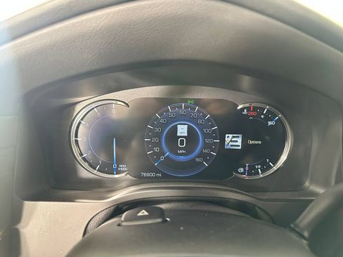 Used 2018 Cadillac Escalade Premium Luxury AWD/4WD image 35