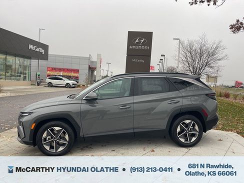 Certified 2025 Hyundai Tucson SEL FWD image 13