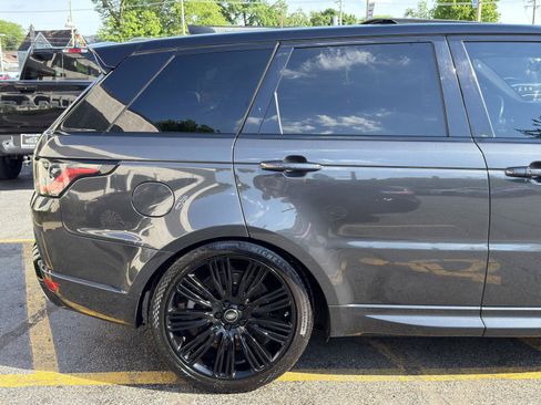 Used 2020 Land Rover Range Rover Sport HSE Dynamic AWD/4WD image 9