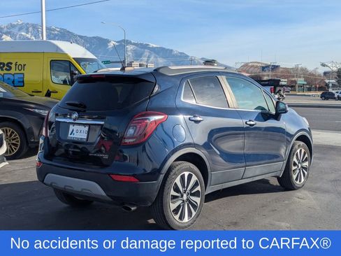 Used 2020 Buick Encore Essence image 4