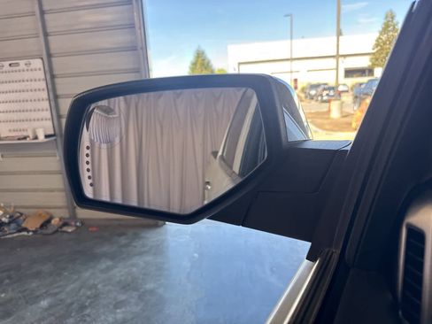 Used 2017 GMC Sierra 1500 SLT w/ Texas SLT Premium Package image 29