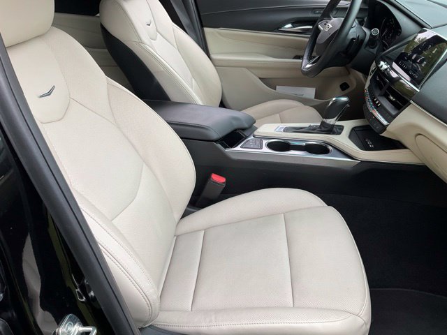 Certified 2026 Cadillac CT4 Premium Luxury RWD image 19