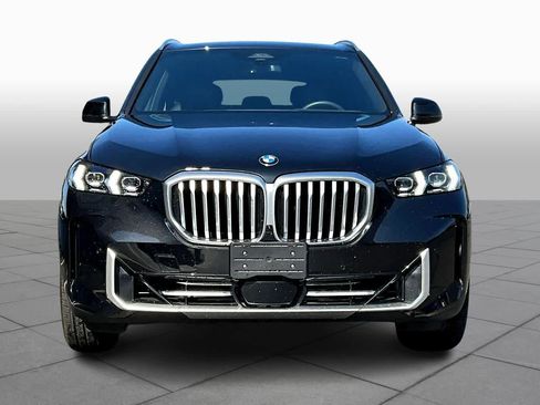 Certified 2025 BMW X5 xDrive40i w/ Premium Package image 3