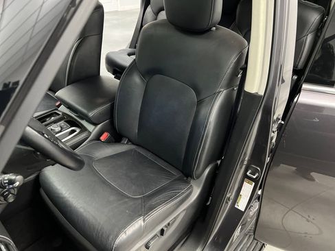 Used 2024 INFINITI QX80 Luxe image 9