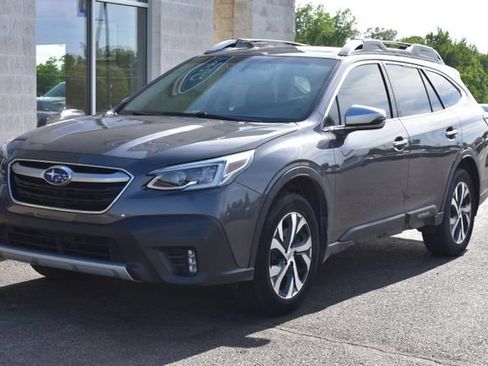 Used 2020 Subaru Outback Touring XT AWD/4WD image 16