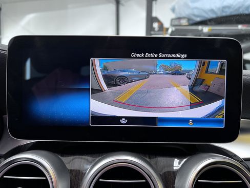 Used 2020 Mercedes-Benz C 300 Sedan image 22