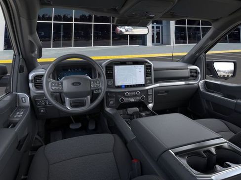 New 2025 Ford F150 XLT w/ Equipment Group 302A MID image 9