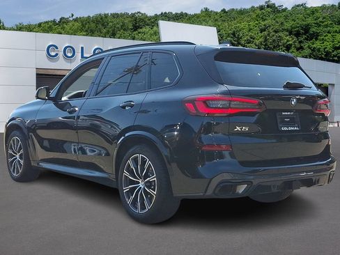 Used 2021 BMW X5 xDrive40i w/ M Sport Package AWD/4WD image 4