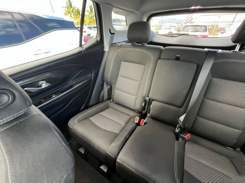 Used 2024 GMC Terrain SLE FWD image 38