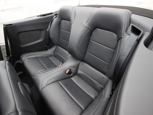 Used 2025 Ford Mustang Premium image 39