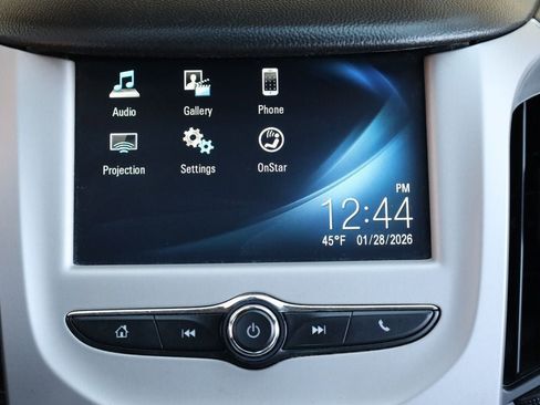 Used 2018 Chevrolet Cruze LS image 37