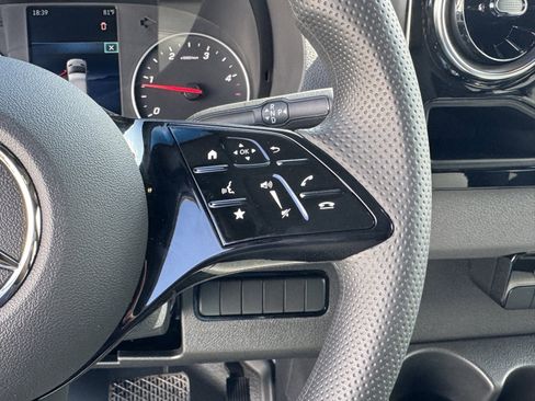 New 2025 Mercedes-Benz Sprinter 2500 image 22