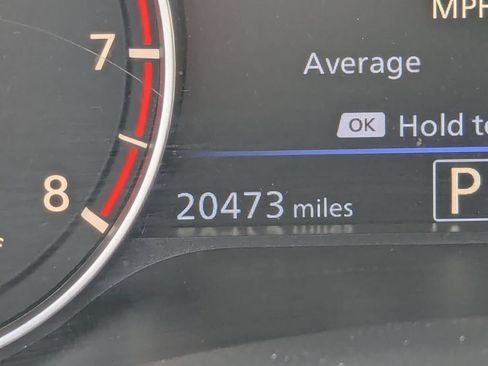Used 2025 Nissan Altima 2.5 SV AWD/4WD image 16