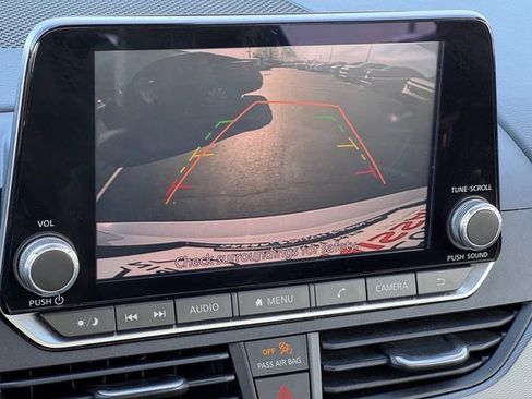 Certified 2024 Nissan Altima 2.5 SR image 24