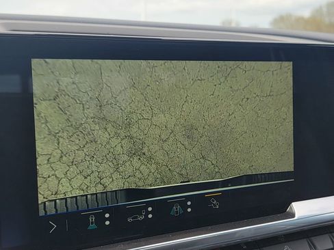 New 2025 Chevrolet Silverado 2500 High Country w/ Technology Package image 32