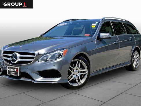 Used 2016 Mercedes-Benz E 350 4MATIC Wagon image 1