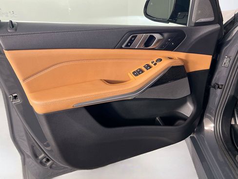 Used 2023 BMW X5 M50i w/ Climate Comfort Package AWD/4WD image 19