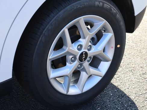 New 2025 Kia Soul S image 35