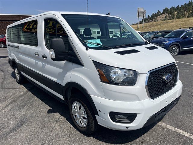 Used 2024 Ford Transit 350 XLT RWD image 3