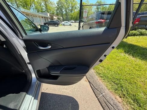 Used 2017 Honda Civic LX image 17