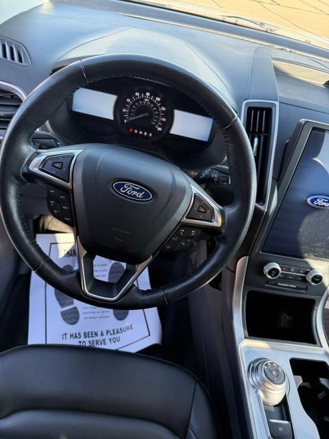 Used 2023 Ford Edge SEL AWD/4WD image 13