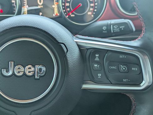 Used 2020 Jeep Gladiator Rubicon AWD/4WD image 20