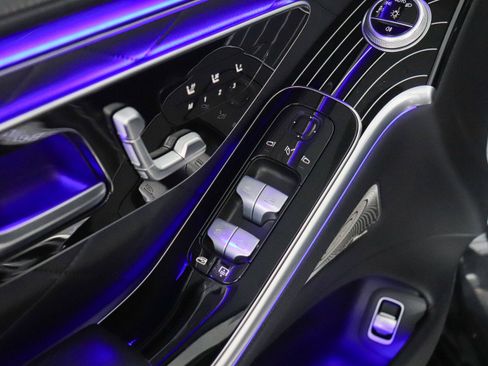 Used 2023 Mercedes-Benz S 580 S 580 image 12