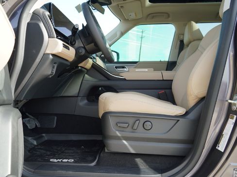 New 2026 INFINITI QX80 Pure w/ Cargo Package image 25