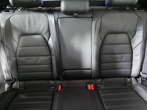 Used 2024 Volkswagen Golf R image 13