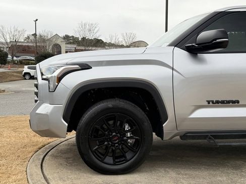 Used 2024 Toyota Tundra SR5 image 12