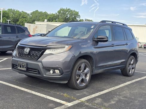 Used 2019 Honda Passport Touring image 3