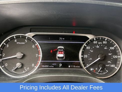 Used 2023 Nissan Rogue S AWD/4WD image 10