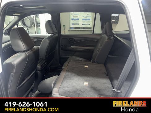 Certified 2024 Honda Passport EX-L image 31