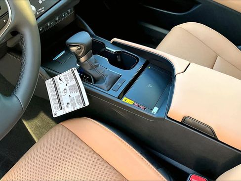 New 2025 Lexus ES 350 w/ Premium Package image 7