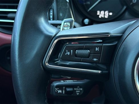 Used 2023 Porsche Macan GTS image 30