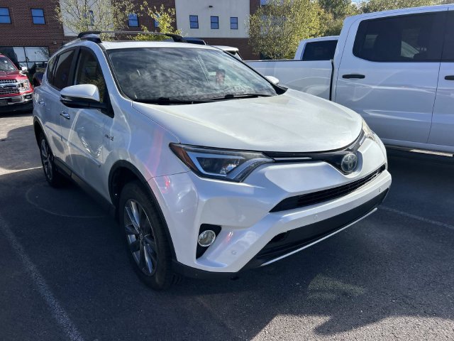 Used 2017 Toyota RAV4 Limited w/ All Weather Liner Package AWD/4WD image 3