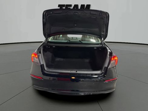 Used 2022 Honda Civic Touring image 6