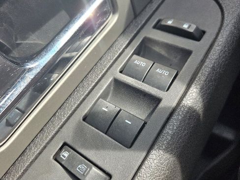 Used 2012 Ford F150 Raptor w/ Raptor Luxury Pkg image 20