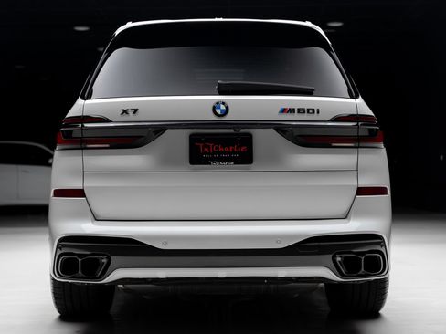 Used 2024 BMW X7 M60i AWD/4WD image 27