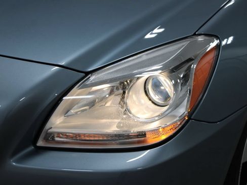 Used 2012 Mercedes-Benz SLK 350 image 13