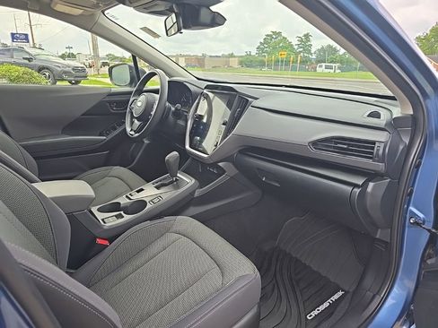 Used 2024 Subaru Crosstrek 2.0i Premium AWD/4WD image 31