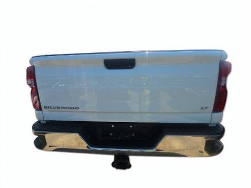 Used 2023 Chevrolet Silverado 2500 LT w/ Convenience Package AWD/4WD image 5