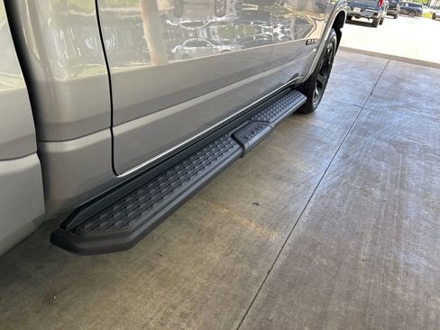 Used 2025 RAM 1500 Big Horn AWD/4WD image 24