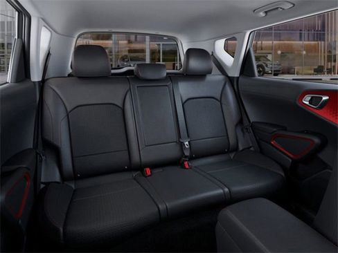 Certified 2025 Kia Soul GT-Line FWD image 16